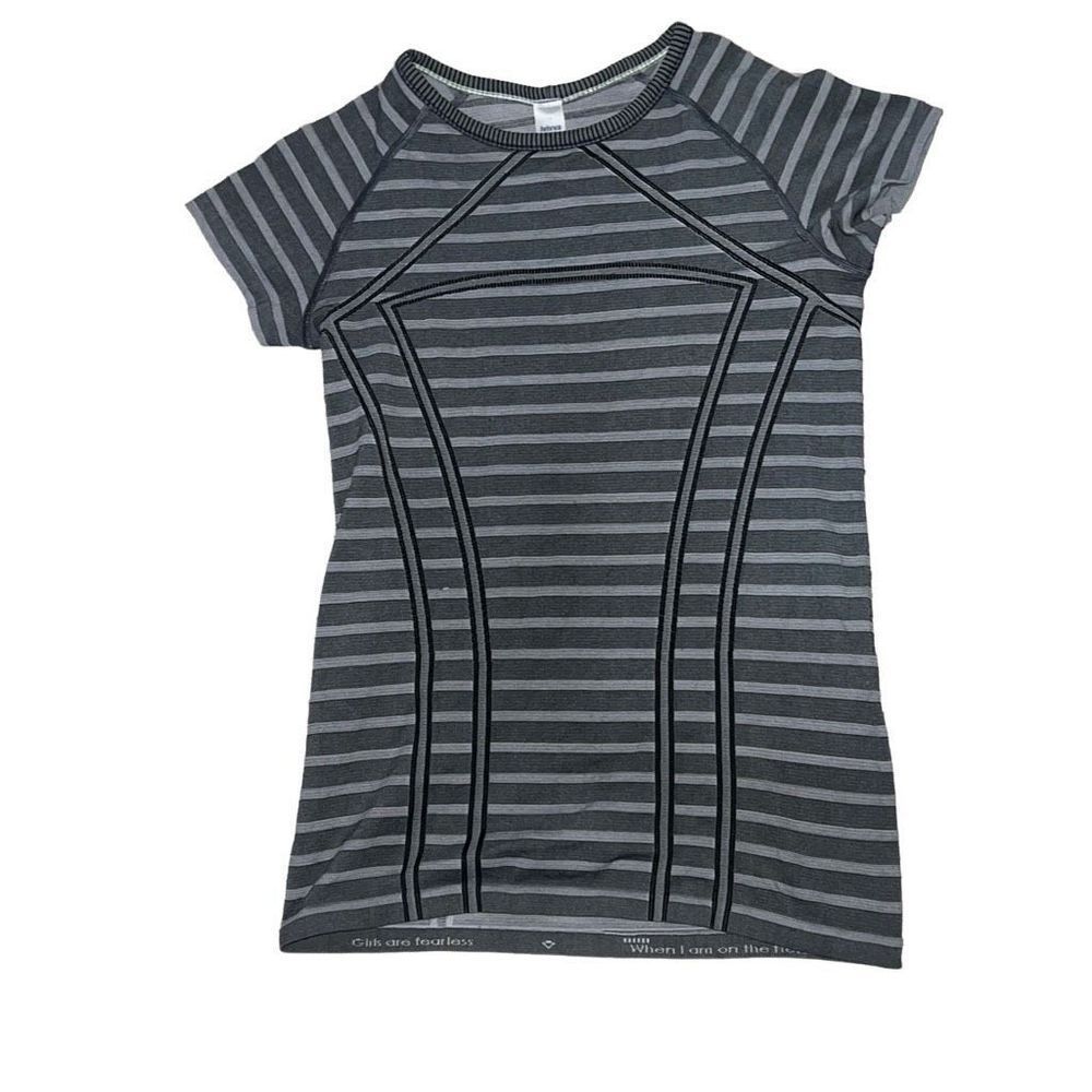 Ivivva by Lululemon Girls Swiftly Tech Short Sleeve Logo Tee Athleisure Sz 14